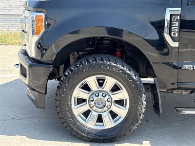 2017 Ford F-350SD Platinum   - Photo 16 - McKinney, TX 75070