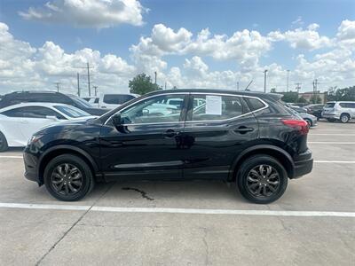 2018 Nissan Rogue Sport S   - Photo 8 - McKinney, TX 75070