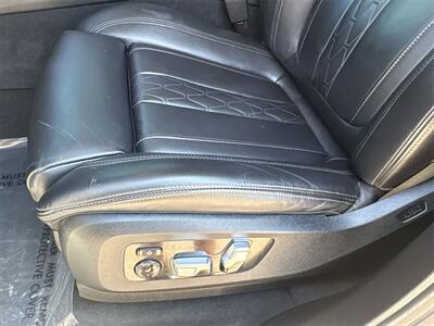 2023 BMW X7 xDrive40i   - Photo 18 - McKinney, TX 75070