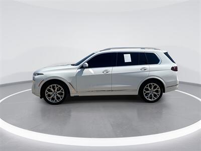 2023 BMW X7 xDrive40i   - Photo 5 - McKinney, TX 75070