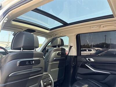 2023 BMW X7 xDrive40i   - Photo 30 - McKinney, TX 75070