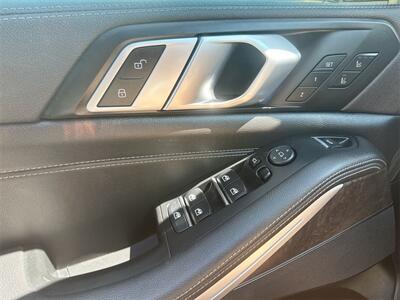 2022 BMW X5 sDrive40i   - Photo 24 - McKinney, TX 75070