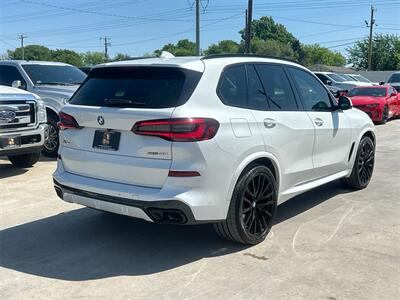 2022 BMW X5 sDrive40i   - Photo 14 - McKinney, TX 75070