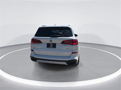 2022 BMW X5 sDrive40i   - Photo 9 - McKinney, TX 75070