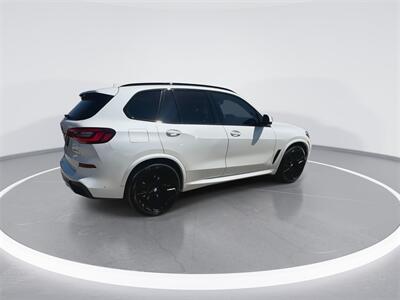 2022 BMW X5 sDrive40i   - Photo 8 - McKinney, TX 75070