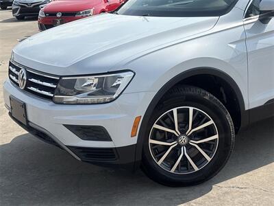 2019 Volkswagen Tiguan 2.0T SE 4Motion   - Photo 16 - McKinney, TX 75070