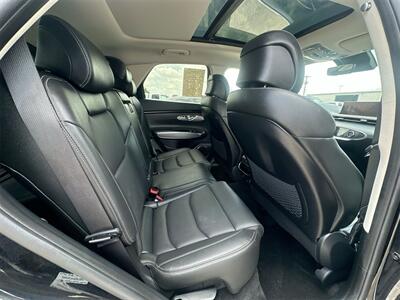 2022 Genesis GV70 2.5T   - Photo 30 - McKinney, TX 75070