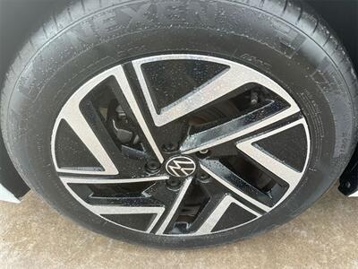 2022 Volkswagen Jetta 1.5T SEL   - Photo 37 - McKinney, TX 75070