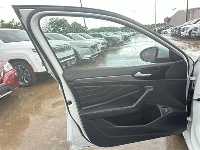 2022 Volkswagen Jetta 1.5T SEL   - Photo 35 - McKinney, TX 75070