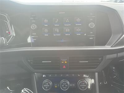 2022 Volkswagen Jetta 1.5T SEL   - Photo 20 - McKinney, TX 75070