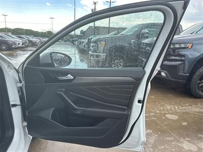 2022 Volkswagen Jetta 1.5T SEL   - Photo 32 - McKinney, TX 75070