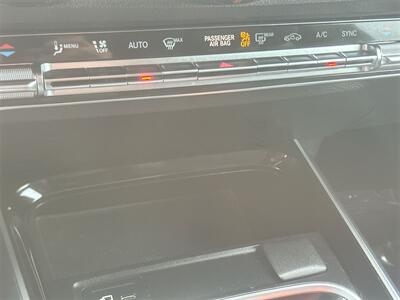 2020 Mercedes-Benz GLB GLB 250   - Photo 26 - McKinney, TX 75070