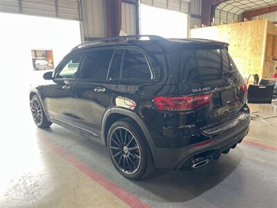 2020 Mercedes-Benz GLB GLB 250   - Photo 36 - McKinney, TX 75070