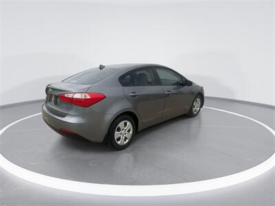 2016 Kia Forte LX   - Photo 8 - McKinney, TX 75070
