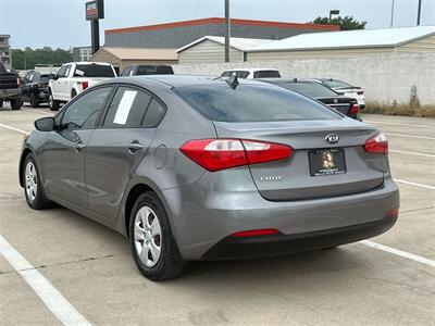 2016 Kia Forte LX   - Photo 13 - McKinney, TX 75070