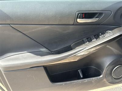 2022 Lexus IS 350 F SPORT   - Photo 19 - McKinney, TX 75070