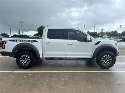 2019 Ford F-150 Raptor   - Photo 15 - McKinney, TX 75070