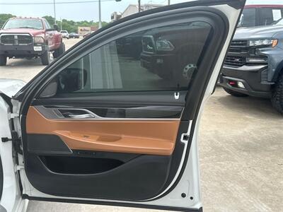 2020 BMW 7 Series 750i xDrive   - Photo 33 - McKinney, TX 75070