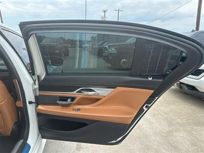 2020 BMW 7 Series 750i xDrive   - Photo 34 - McKinney, TX 75070