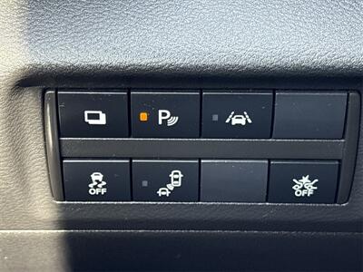 2021 Nissan Kicks S   - Photo 14 - McKinney, TX 75070