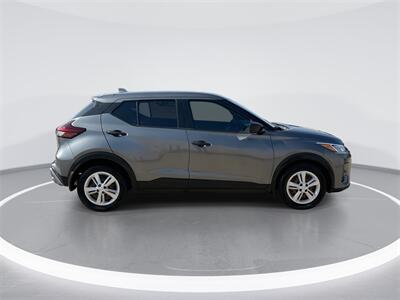2021 Nissan Kicks S   - Photo 9 - McKinney, TX 75070