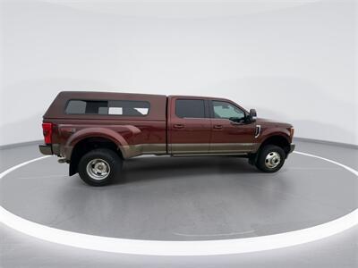 2017 Ford F-350SD King Ranch DRW   - Photo 7 - McKinney, TX 75070