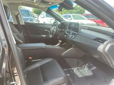 2022 Lexus ES 350   - Photo 21 - McKinney, TX 75070