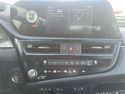 2022 Lexus ES 350   - Photo 10 - McKinney, TX 75070