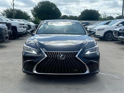 2022 Lexus ES 350   - Photo 2 - McKinney, TX 75070