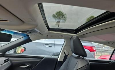2022 Lexus ES 350   - Photo 34 - McKinney, TX 75070