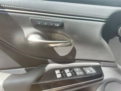 2022 Lexus ES 350   - Photo 16 - McKinney, TX 75070