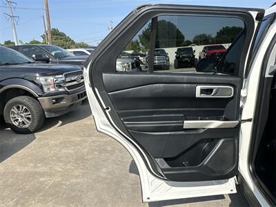 2021 Ford Explorer XLT   - Photo 37 - McKinney, TX 75070