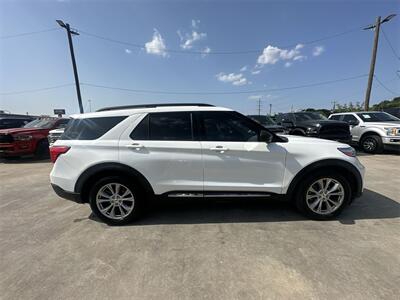 2021 Ford Explorer XLT   - Photo 15 - McKinney, TX 75070