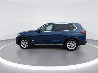 2022 BMW X5 xDrive40i   - Photo 5 - McKinney, TX 75070