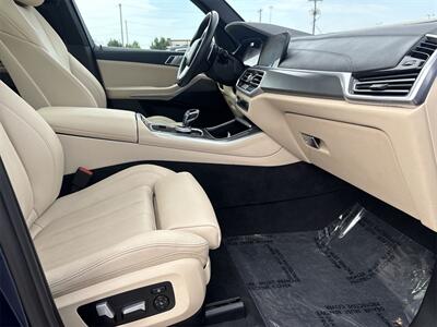 2022 BMW X5 xDrive40i   - Photo 34 - McKinney, TX 75070