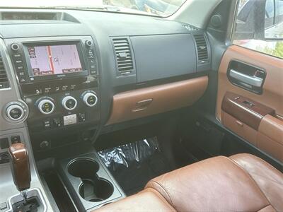 2013 Toyota Sequoia Platinum   - Photo 22 - McKinney, TX 75070