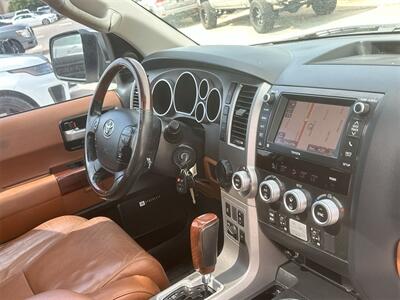 2013 Toyota Sequoia Platinum   - Photo 36 - McKinney, TX 75070
