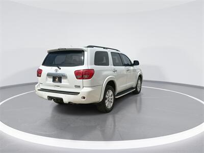 2013 Toyota Sequoia Platinum   - Photo 8 - McKinney, TX 75070