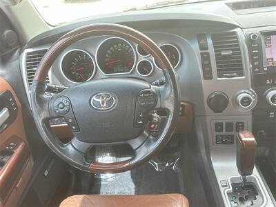 2013 Toyota Sequoia Platinum   - Photo 21 - McKinney, TX 75070