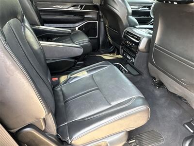 2022 Jeep Wagoneer Series III   - Photo 34 - McKinney, TX 75070