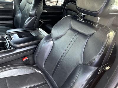 2022 Jeep Wagoneer Series III   - Photo 17 - McKinney, TX 75070