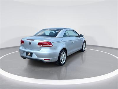 2012 Volkswagen Eos Lux   - Photo 8 - McKinney, TX 75070
