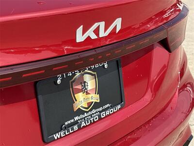 2023 Kia Forte LXS   - Photo 10 - McKinney, TX 75070