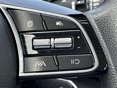 2023 Kia Forte LXS   - Photo 13 - McKinney, TX 75070
