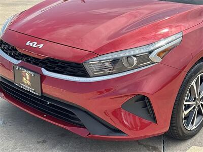 2023 Kia Forte LXS   - Photo 15 - McKinney, TX 75070