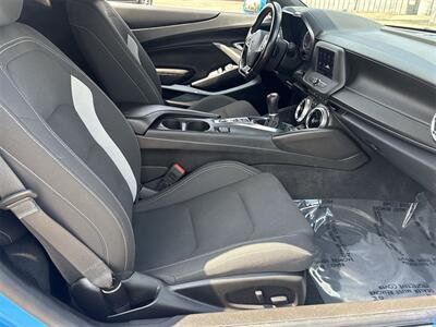 2022 Chevrolet Camaro LT1   - Photo 30 - McKinney, TX 75070