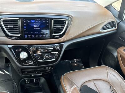 2017 Chrysler Pacifica Limited   - Photo 22 - McKinney, TX 75070