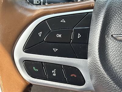 2017 Chrysler Pacifica Limited   - Photo 13 - McKinney, TX 75070