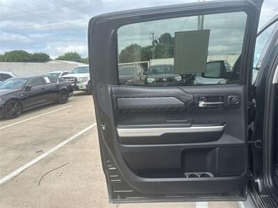 2016 Toyota Tundra Platinum 5.7L V8   - Photo 32 - McKinney, TX 75070