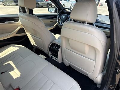 2023 BMW 5 Series 530e iPerformance   - Photo 32 - McKinney, TX 75070